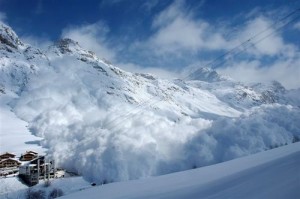 mont-blanc-avalanche
