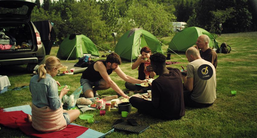 Cuisiner avec style en Camping : nos conseils utiles