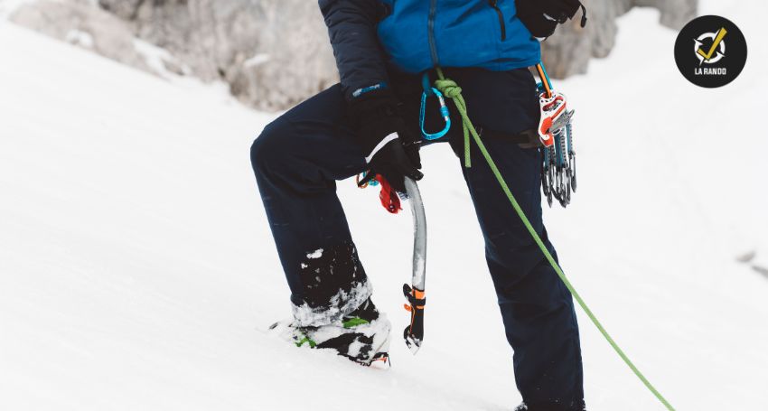 L'alpinisme accessible à tous : conseils pour débutants et passionnés