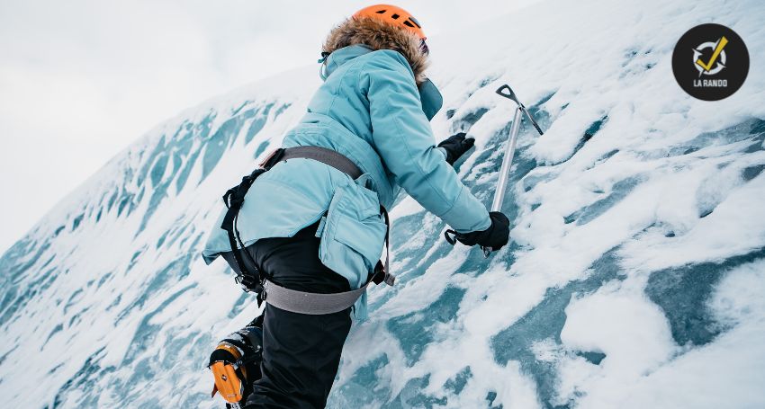 L'évolution de l'alpinisme moderne : techniques, équipements et nouvelles tendances