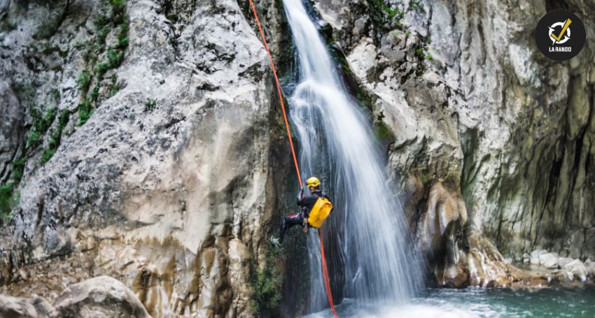 Conseils et astuces pour débuter en canyoning