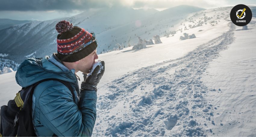 Peut-on manger de la neige en randonnée ?