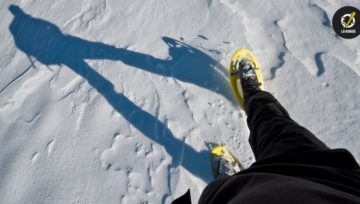 Marcher dans la neige avec des raquettes: Les avantages pour la santé