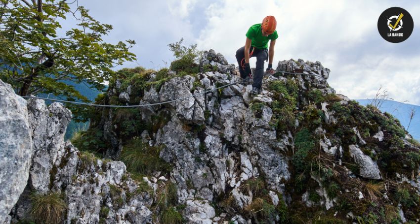 Via Ferrata : Les avantages uniques pour votre condition physique