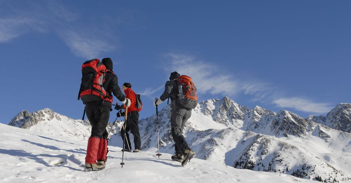 Préparer une expédition alpine : checklist complète