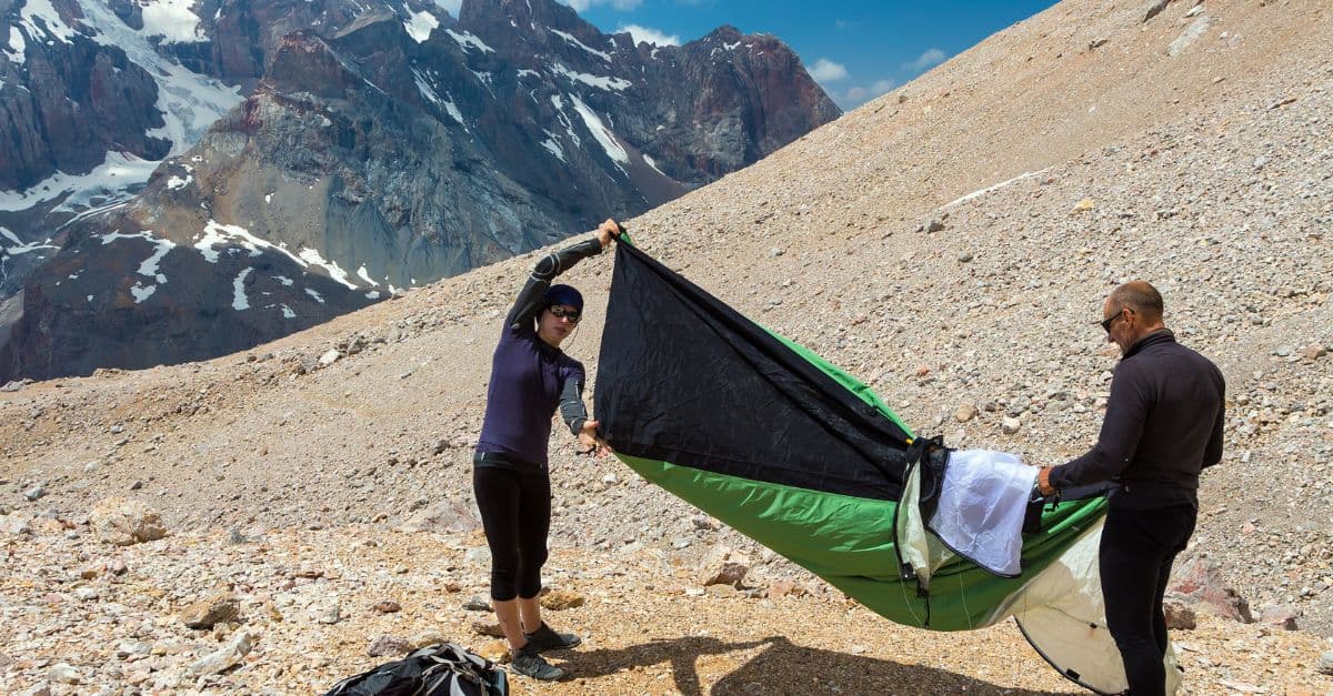 Trek et bivouac en montagne : guide pratique
