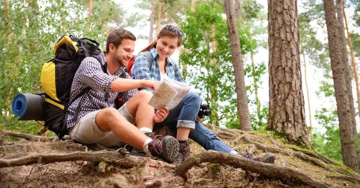 Les éléments essentiels à prévoir pour réussir votre randonnée en pleine nature