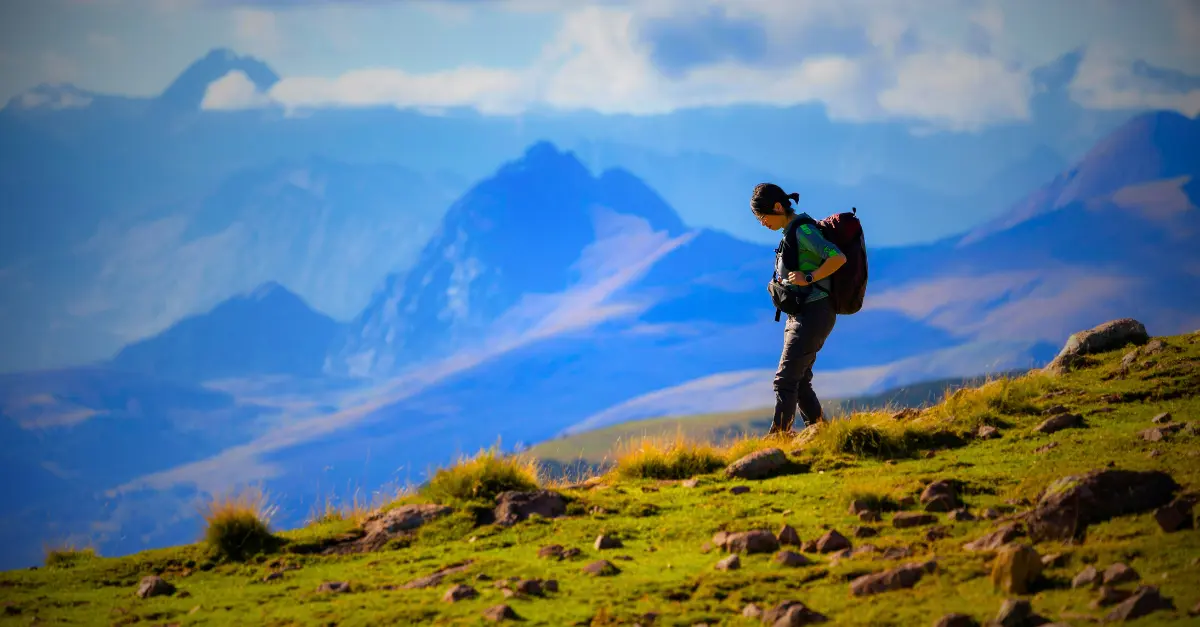 Randonnée en montagne : que faire en cas d'urgence médicale loin de tout secours ?