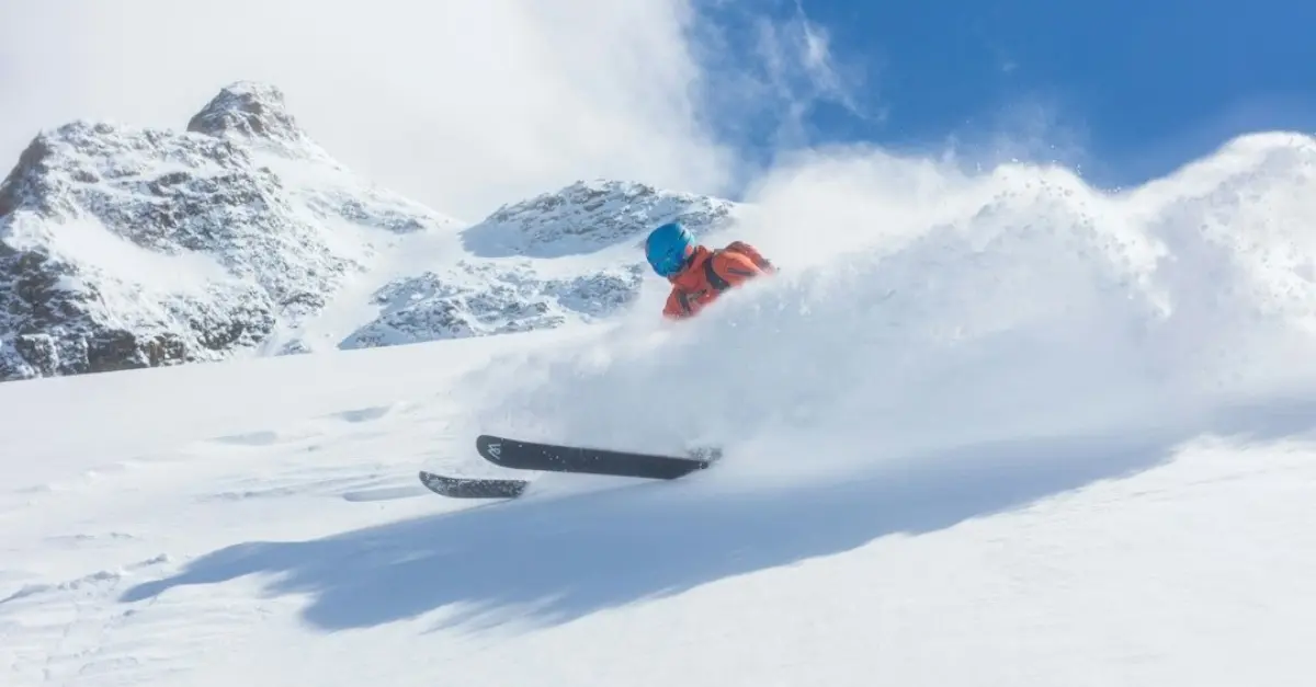 Top 6 Massifs français où combiner ski de randonnée et domaine alpin